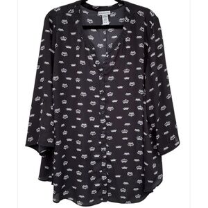 Crown print semi sheer blouse 2X